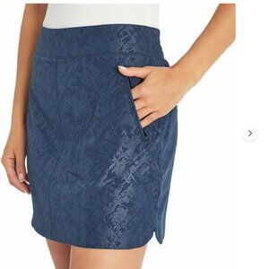 Orvis Women's Embossed Pull-On Travel Shattered Glass Print Skort- Size Small
